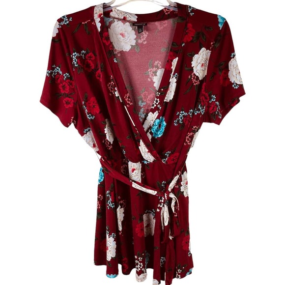 torrid Tops - Torrid Stretch Knit Jersey Floral Crossover top Size 1